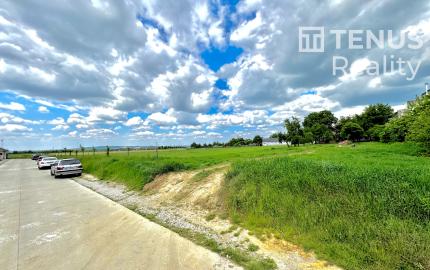 Stavebný pozemok blízko Senice – Hlboké, 1 695 m²