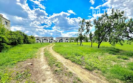 Stavebný pozemok blízko Senice – Hlboké, 1 695 m²