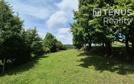 Na predaj nádherný pozemok v tichej lokalite Horný Štverník