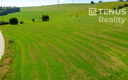 tenus Reality: Na predaj pozemok s výnimočným výhľadom na hrad Branč