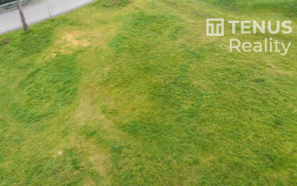 tenus Reality – Exkluzívny stavebný pozemok 510 m² všetky IS