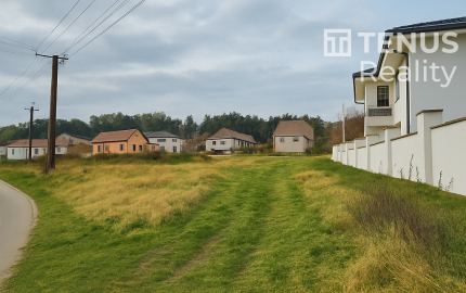 tenus Reality – Exkluzívny stavebný pozemok 510 m² všetky IS