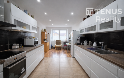 tenus Reality - Výnimočný dom na kopaniciach