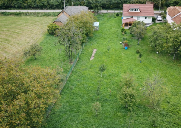 tenus Reality – Ovocný sad v tichej lokalite Svrčkov jarok